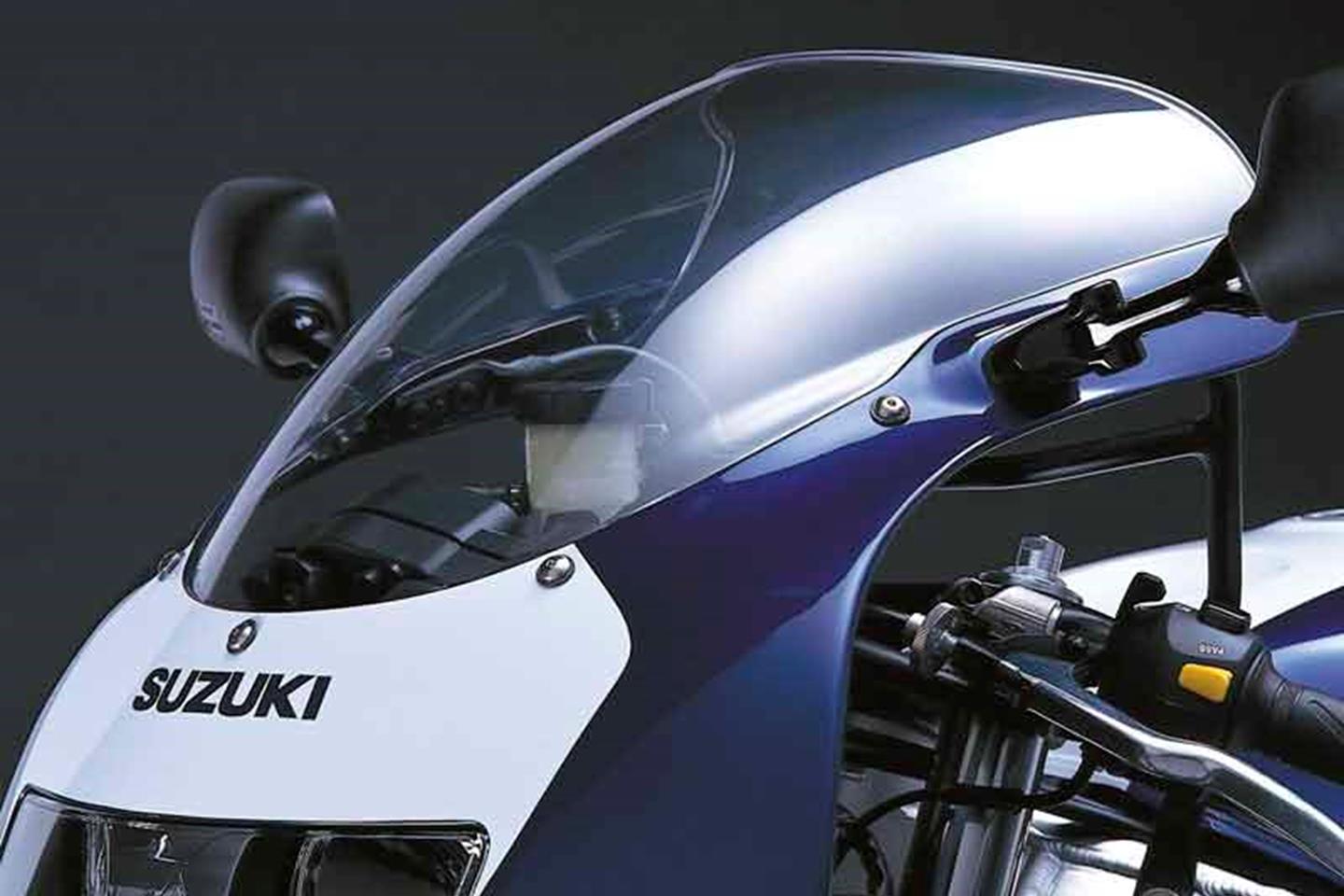 SUZUKI GSX-R600 (1996-2000) Review | Specs & Prices