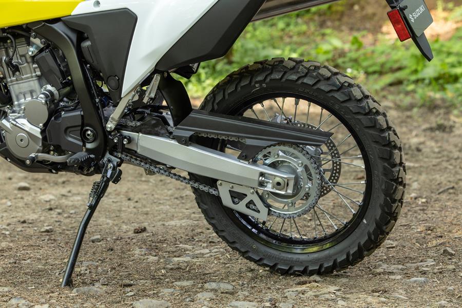 2025 Suzuki DR-Z4S, rear wheel and swingarm