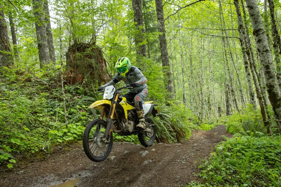 2025 Suzuki DR-Z4S, front wheel getting some air