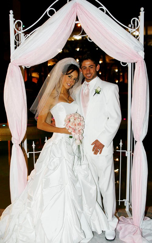 MotoGP Kawasaki's John Hopkins ties the knot MCN
