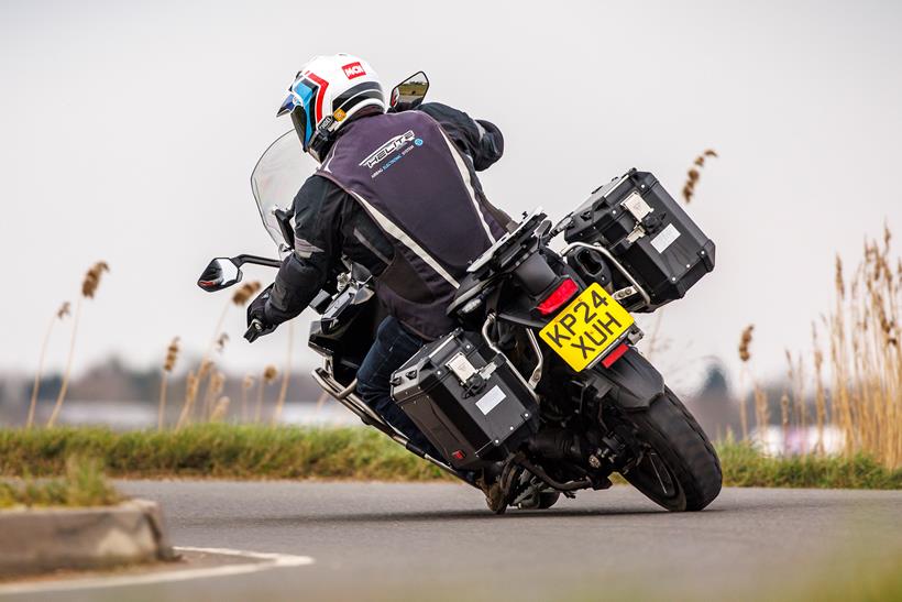 Cornering with hard motorcycle panniers fitted Cornering with hard motorcycle panniers fitted