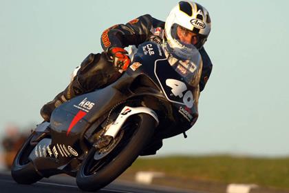 Robert Dunlop, seen here competing at the 2007 North West 200, believes the 2008 format is 'excellent news' (Pic: Pacemaker Press)