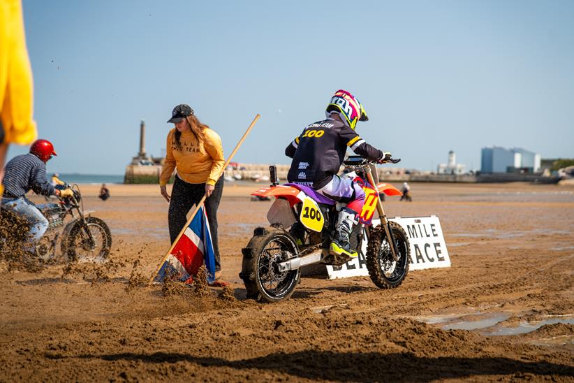Thornton Hundred CR500 tribute racing on the beach