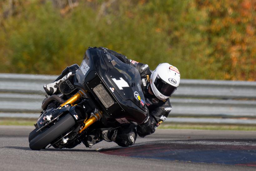 Harley-Davidson Dredging Racing Potorcycle Borning Harley-Davidson Dredging Racing Potorcycle Borning