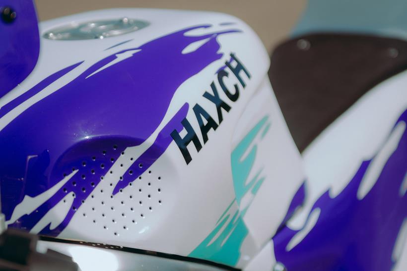 HAXCH MOTO XZR900 خزان الوقود المصنوع يدويًا HAXCH MOTO XZR900 خزان الوقود المصنوع يدويًا