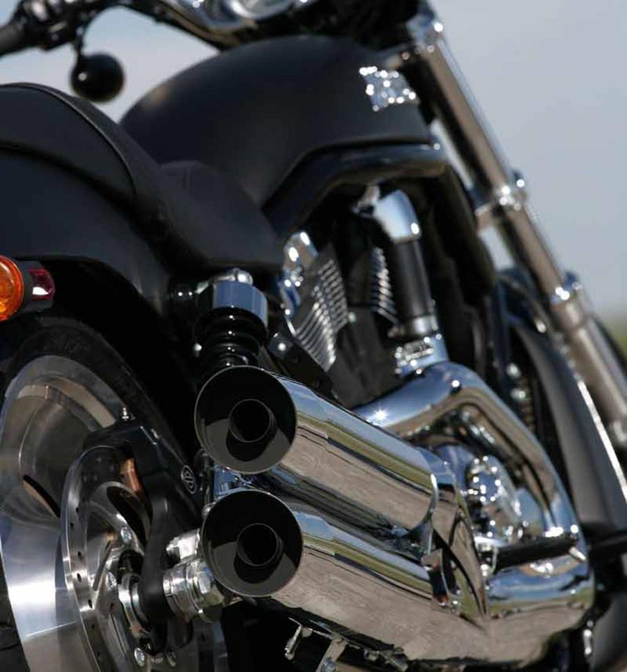 Harley-Davidson Night Rod exhaust 