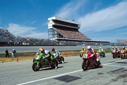 Scott Russell in the starting line-up at Daytona in 1992