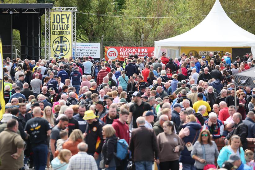 Thousands of fans come out to celebrate Joey Dunlop