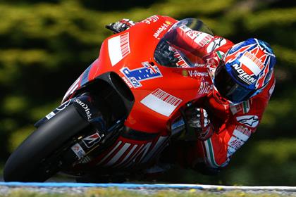 Casey Stoner's success is down to traction control according to team-mate Marco Melandri