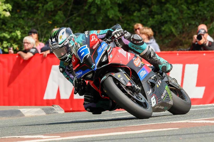 Michael Dunlop at Quarterbridge onboard his Milwaukee Ducati V2 in the opening Supersport race