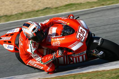 Give Marco more time says team-mate Casey Stoner