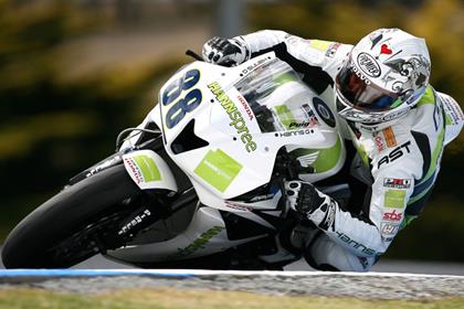 Hannspree Ten Kate Honda's Andre Pitt set the pace at Phillip Island over night