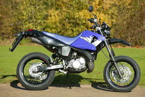 YAMAHA DT125X (2004 - 2007) Review