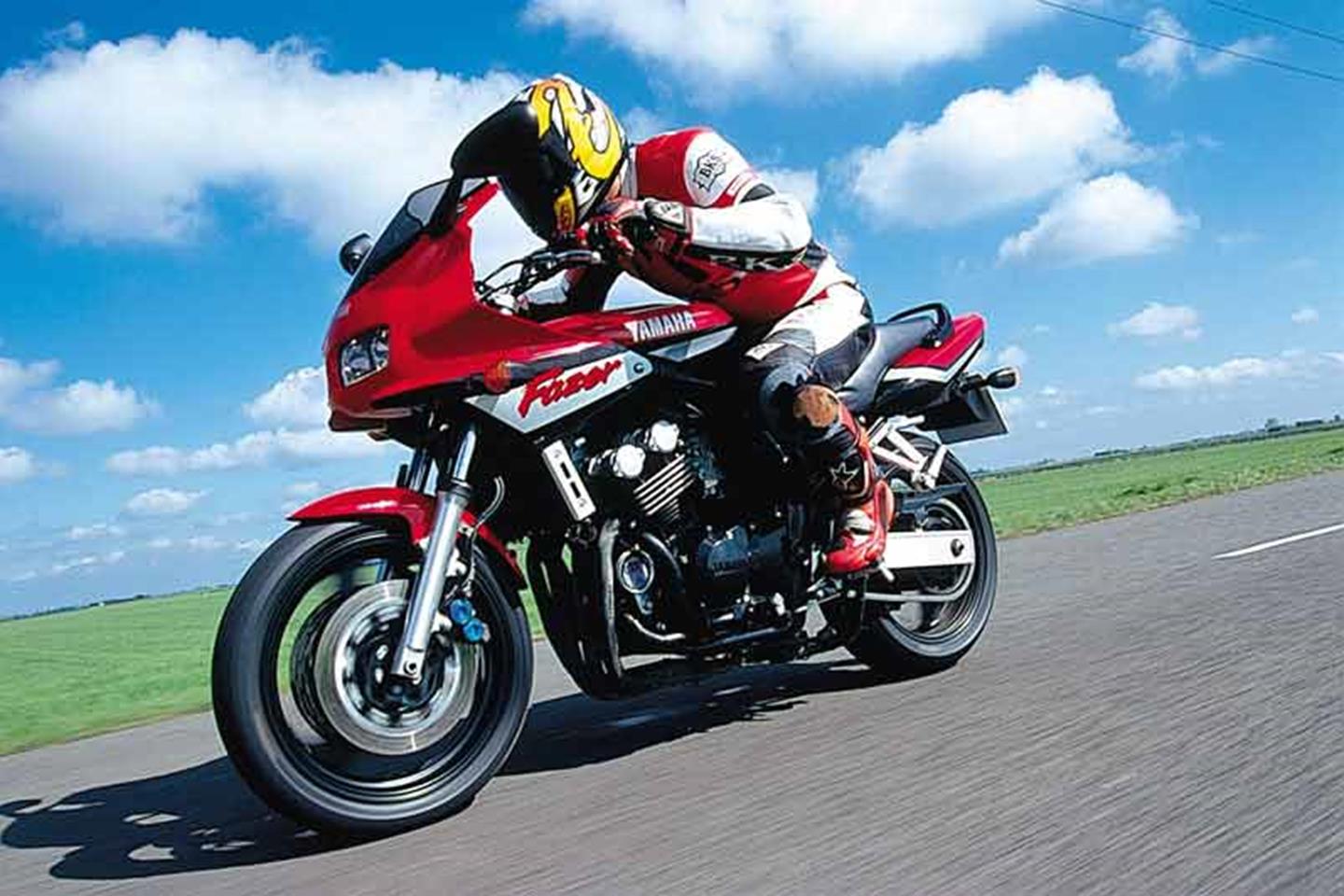 Yamaha Fazer 600 1998 2004 review used buying guide