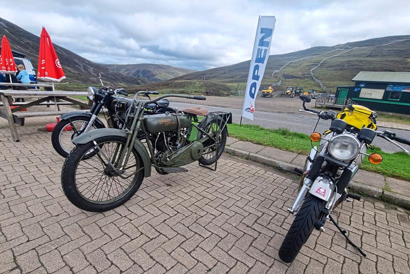 bikes parked outside Tea @ the Shee