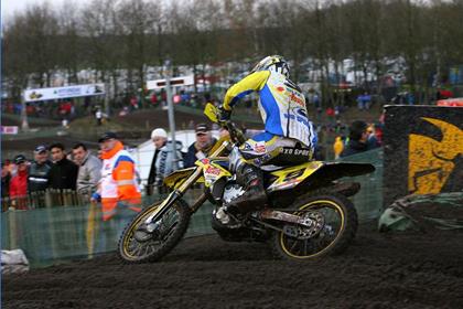 Suzuki's Ken De Dycker on his way to victory at the Motocross GP in Holland