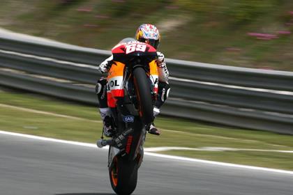 Nicky Hayden knows how to override the anti-wheelie electronics