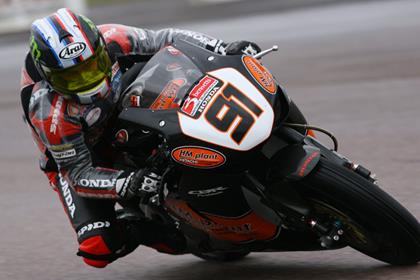 Leon Haslam ready to head into Thruxton race day