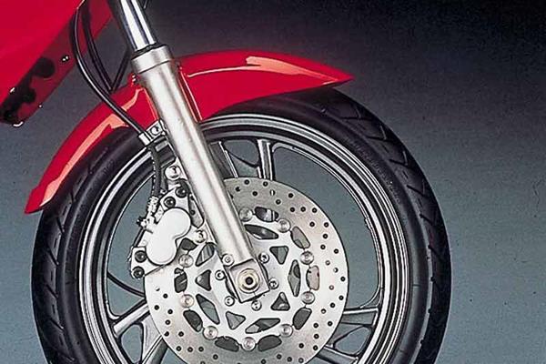 Yamaha TDM 850 (1991-2001) Review | Speed, Specs & Prices