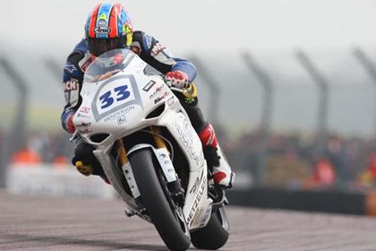 MCN's Michael Neeves at Thruxton