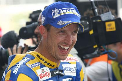 Colin Edwards says he wants to stay with Yamaha for 2009