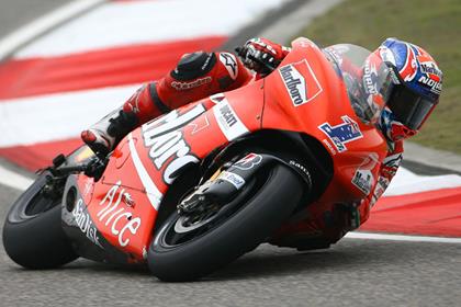 Casey Stoner says he needed a harder tyre during the China MotoGP