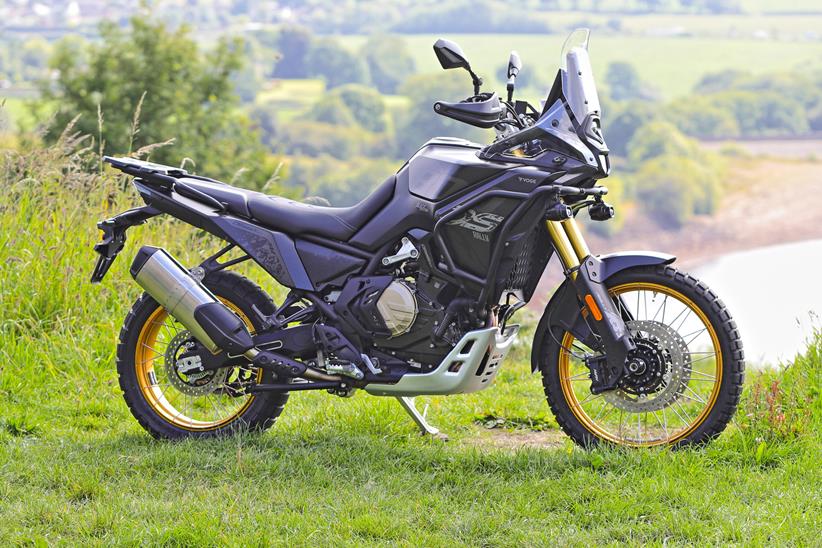 Voge DS800X Rally side