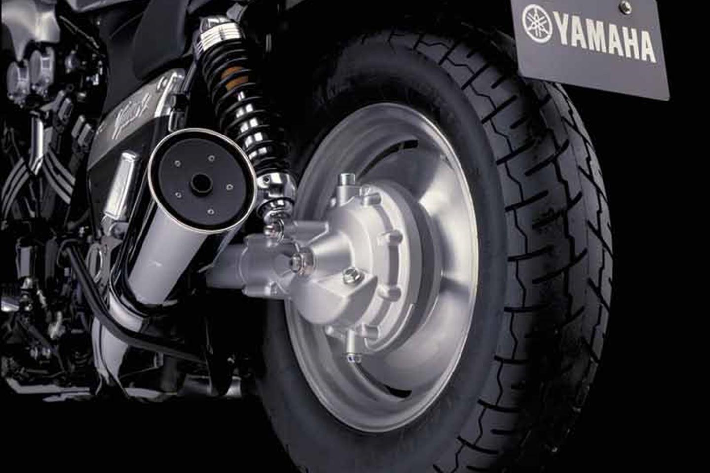 YAMAHA V-MAX (1991-2004) Review | Speed, Specs & Prices | MCN