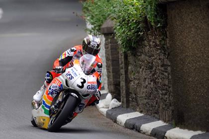 John Mcguinness won the 2008 senior race at the Isle of Man TT (Pic: Pacemaker Press)