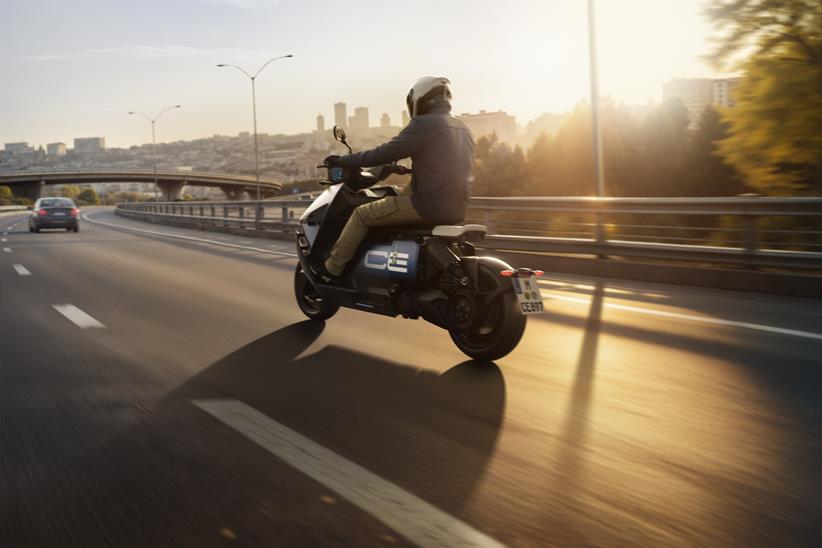 BMW CE 04 riding along a motorway
