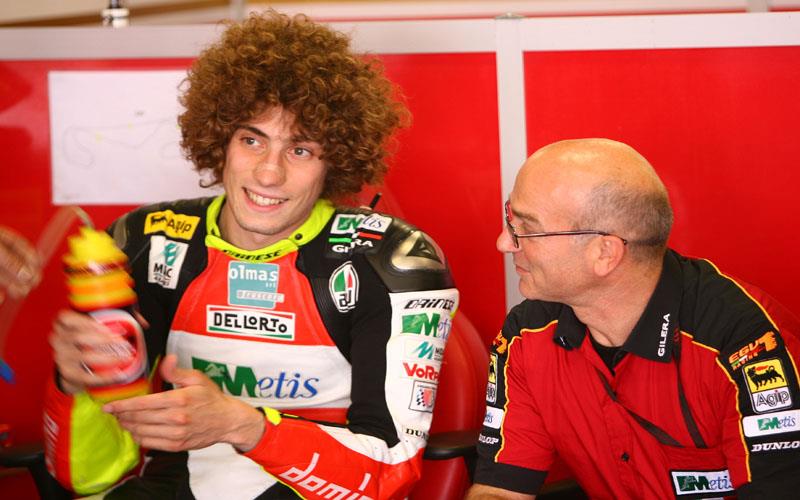 Donington Park MotoGP Marco Simoncelli Continues Good Form With Best Pace In Saturday s 250 
