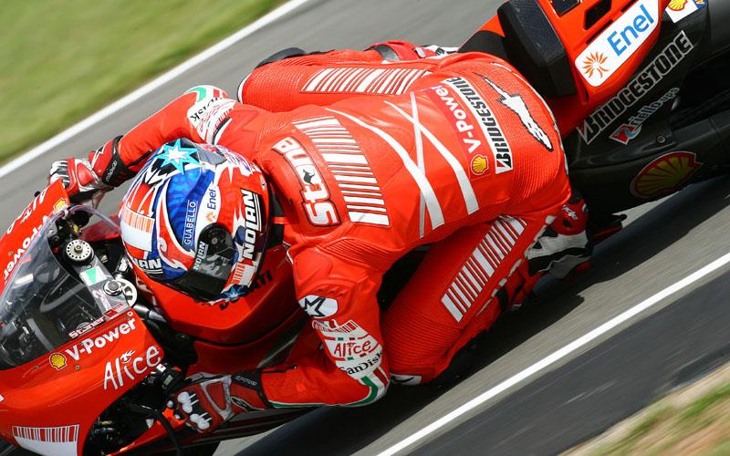 Donington Park Motogp Casey Stoner Wins James Toseland Crashes Mcn