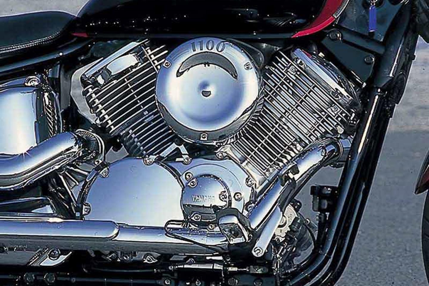 Yamaha v online star 1100 engine