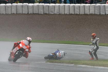 Jorge Lorenzo apologised to his team after he crashed out at the Sachsenring today