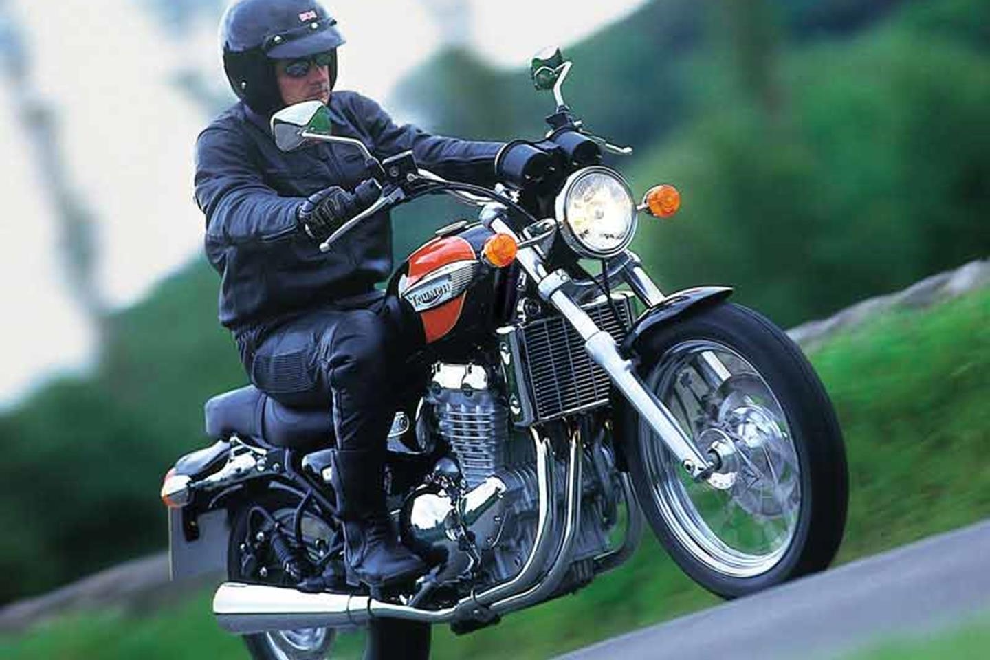 Triumph on sale adventurer 900