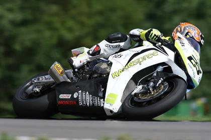 Kiyonari has taken the fastest lap at the first day of Brands Hatch World Superbikes