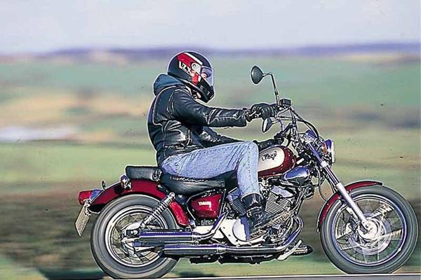 Yamaha XV535 Virago motorcycle review - Riding