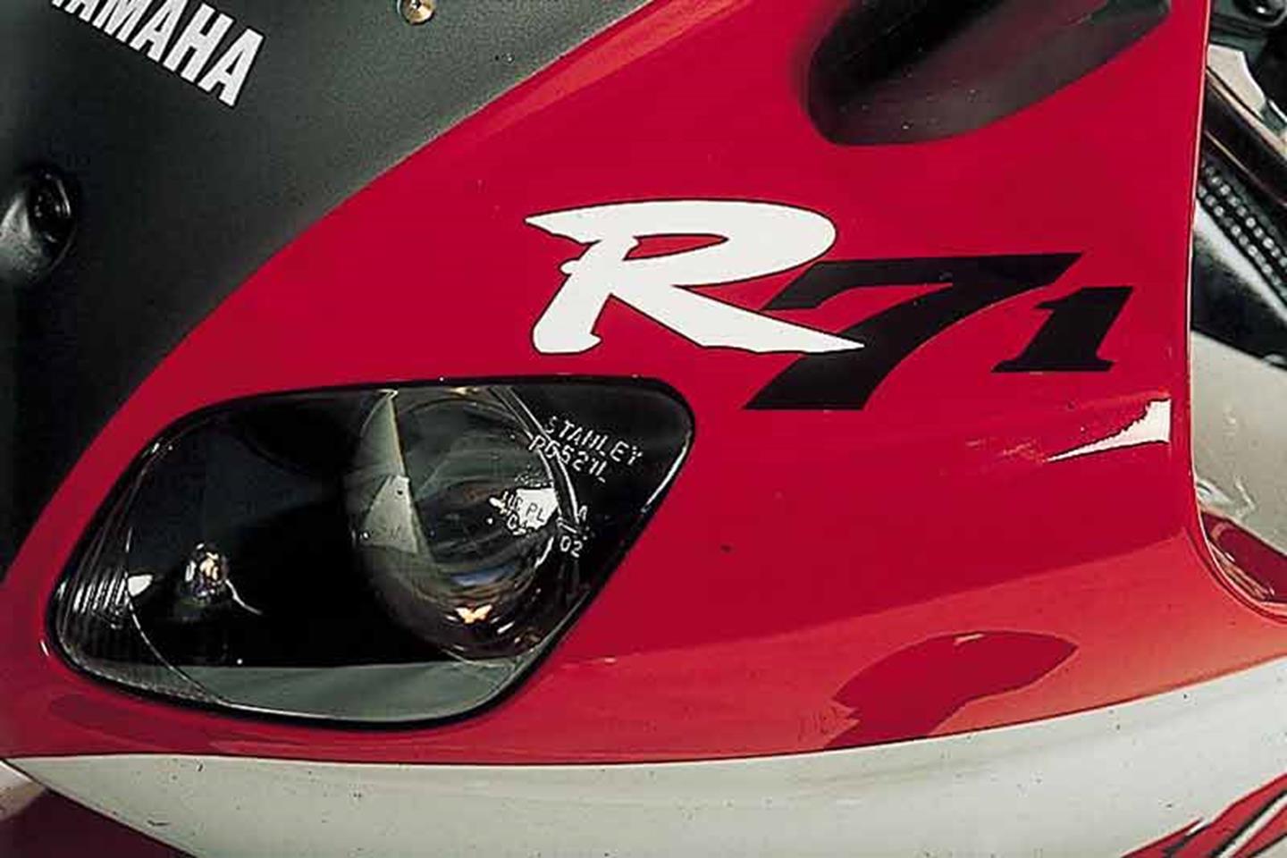 YAMAHA R7 (1999-2000) Review | Speed, Specs & Prices | MCN