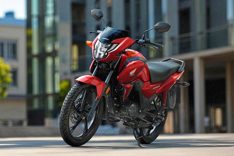 Honda CB125F front three quarters