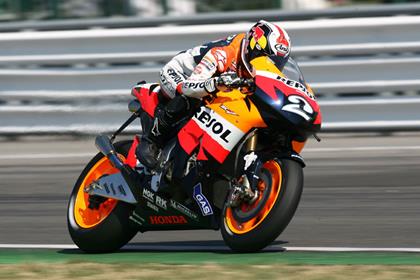 Pedrosa formally requested to Honda management to switch to Bridgestone immediately after his 15th place finish in Brno