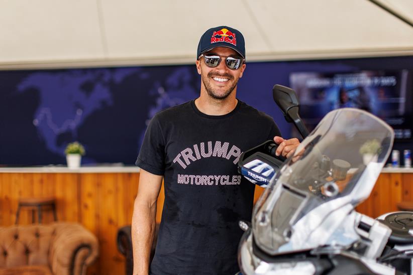 Goodwood Speed Festival에서 Tiger 1200 Triumph와 Sam Sunderland