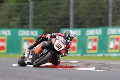 Leon Halsam lead Cal Crutchlow to top the final free practice at Croft British Superbikes