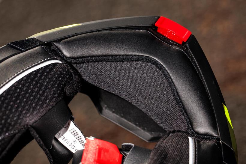 HJC_chin bar lever