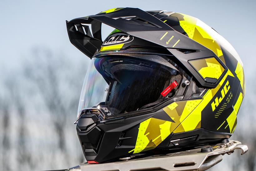 HJC i80_visor and peak
