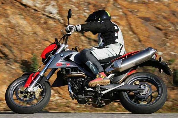 BMW G-series motorcycle review - Riding