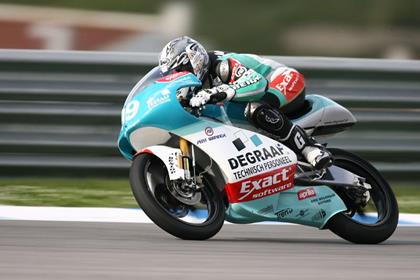 Danny Webb rode well in free practice despite his broken finger