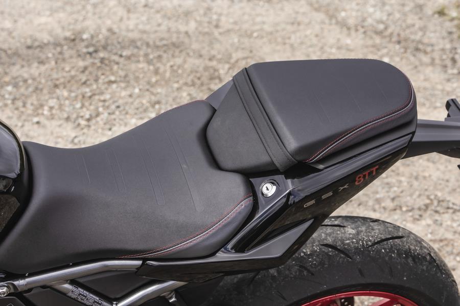 2025 Suzuki GSX-8TT, rider and passenger seat close up