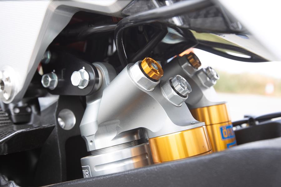 2025 Bimota Tesi H2 Tera, Öhlins TTX36 shocks for both the front and rear wheels