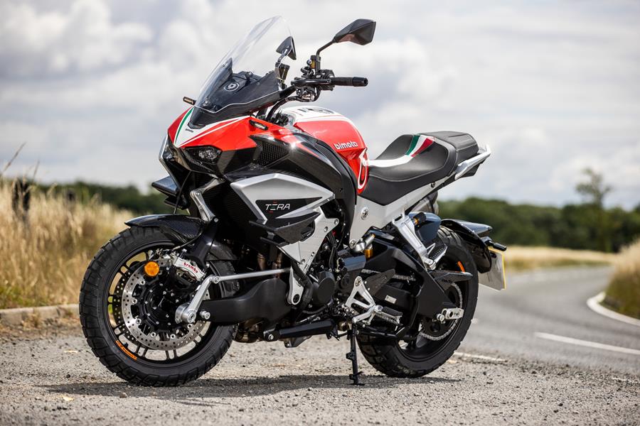 2025 Bimota Tesi H2 Tera, roadside static image 