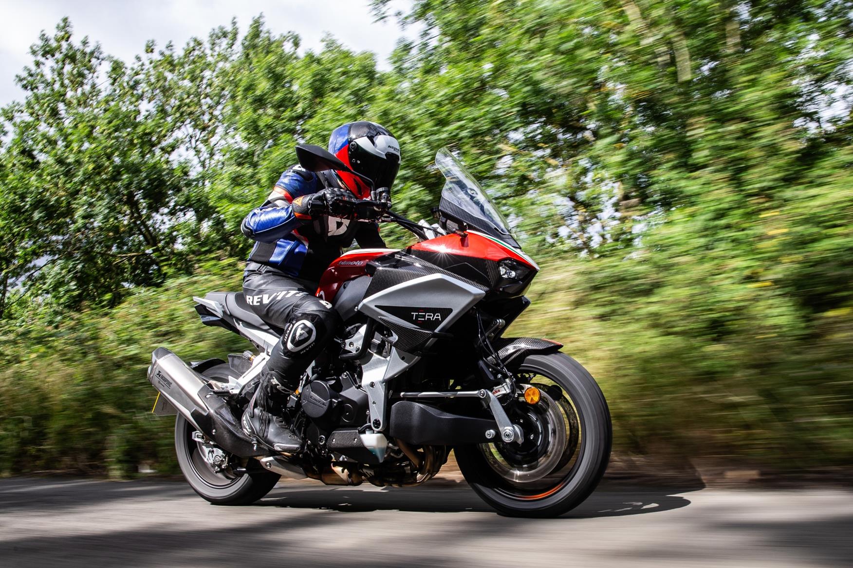 Review: BIMOTA TESI H2 TERA (2025-on)